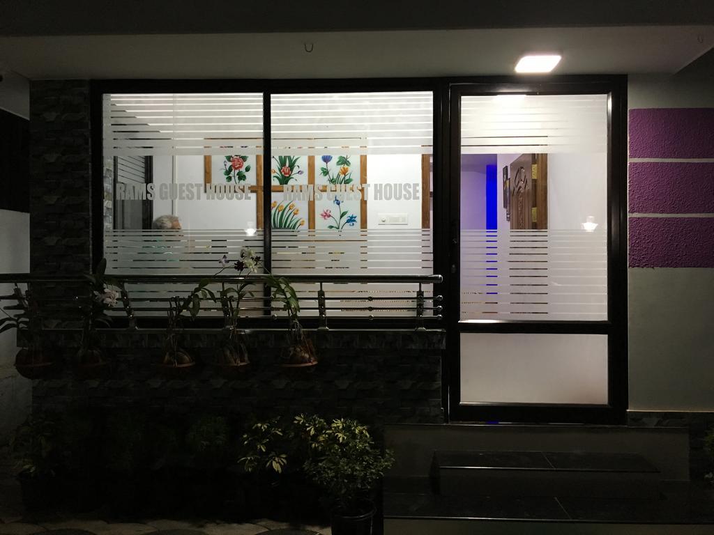 Rams Guest House Near Lulu Mall Thiruvananthapuram Kültér fotó