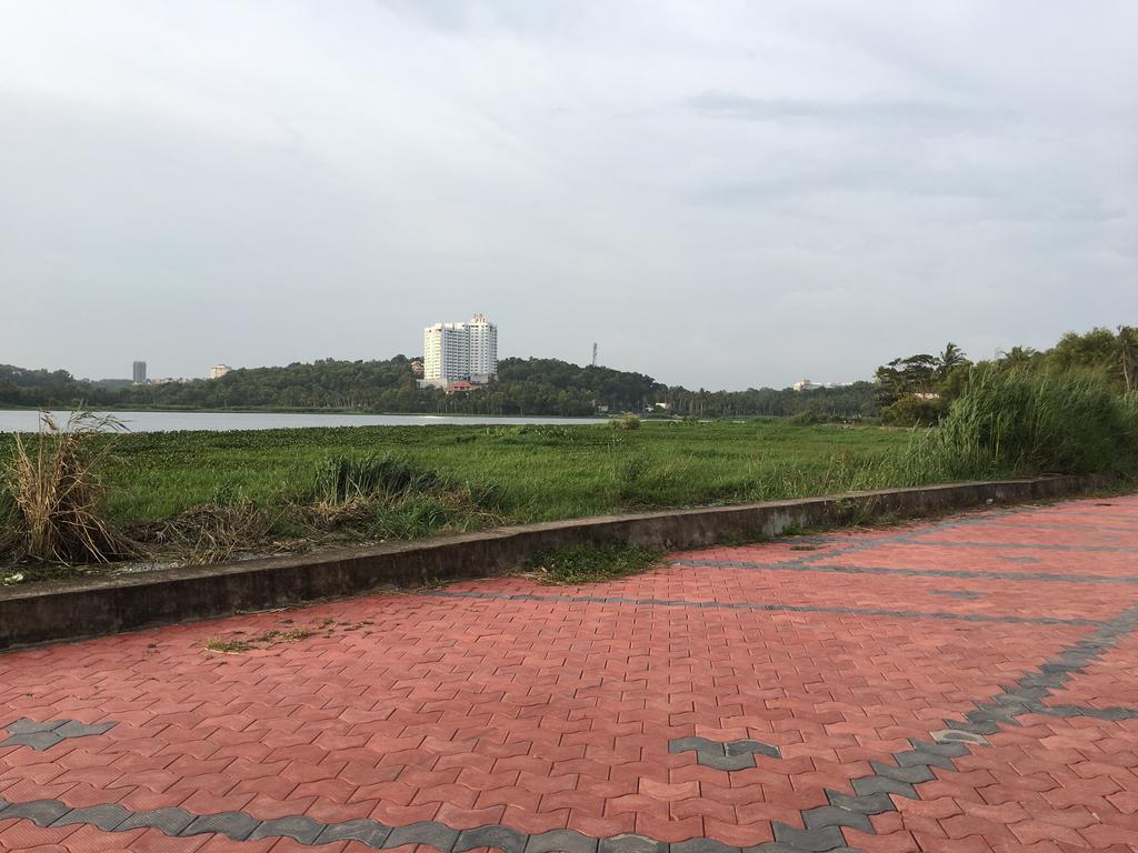 Rams Guest House Near Lulu Mall Thiruvananthapuram Kültér fotó