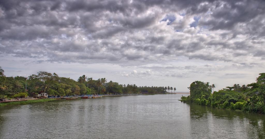 Rams Guest House Near Lulu Mall Thiruvananthapuram Kültér fotó